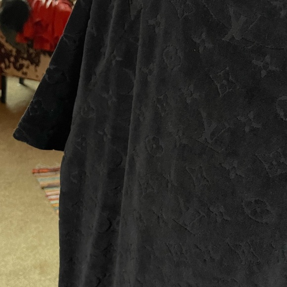 Louis Vuitton Signature Towel Monogram Shirt in Black - Picture 5 of 6